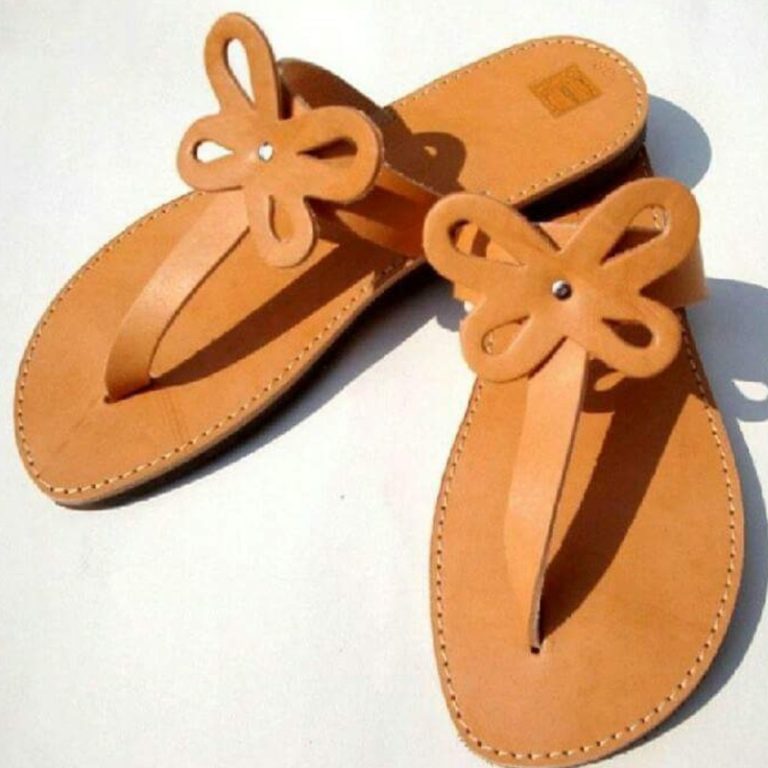 Petal Leather Sandals – 10pcs