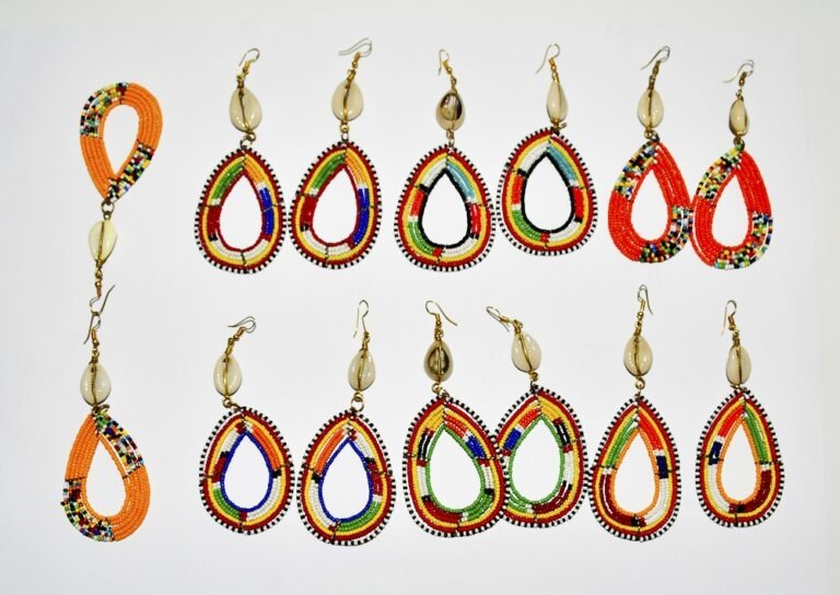 Teardrop Beaded Cowrie Earrings – 100